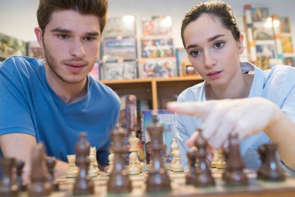 how to open a toy game shop: products and services