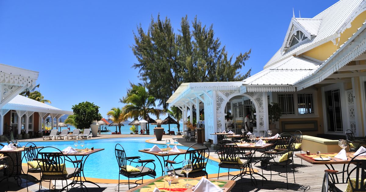 Guides to start a hospitality business