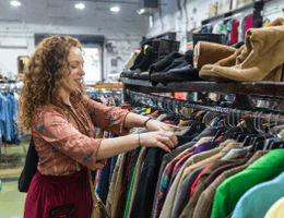 Guides pratiques pour créer une friperie