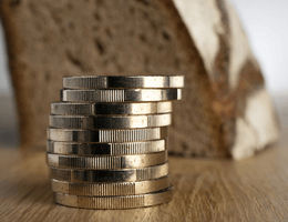 How to secure enough funding to open a bakery