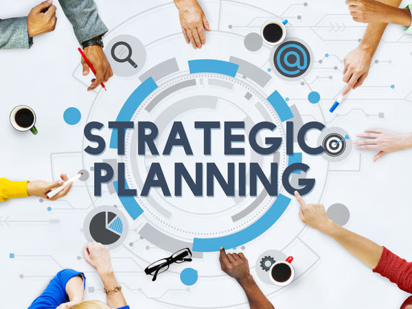 business plans differ vs. strategic plans