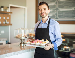 Guide to create a business plan for a cupcake shop